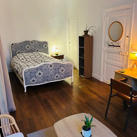 Double Au 1 Er Etage Pansiyon Saint-Maixent-lʼÉcole